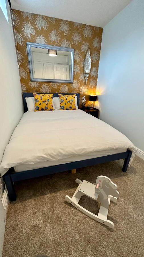 Апартаменты Stylish & Cosy - Flat 6, Osborne Road Понтипул Экстерьер фото